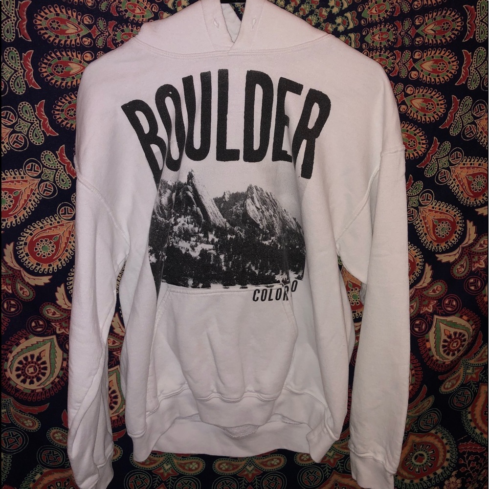 white boulder colorado hoodie